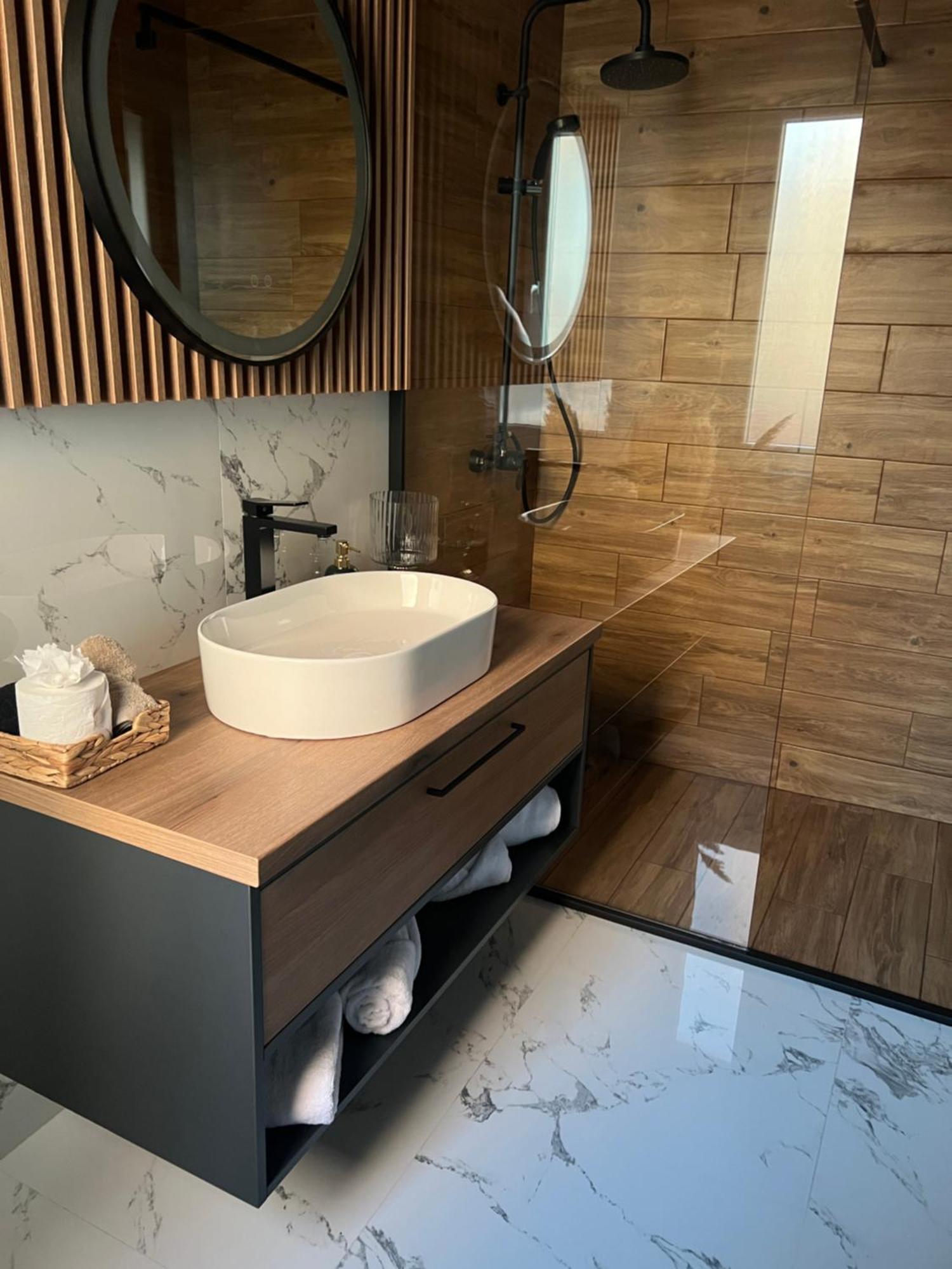 Euphoria Apartment